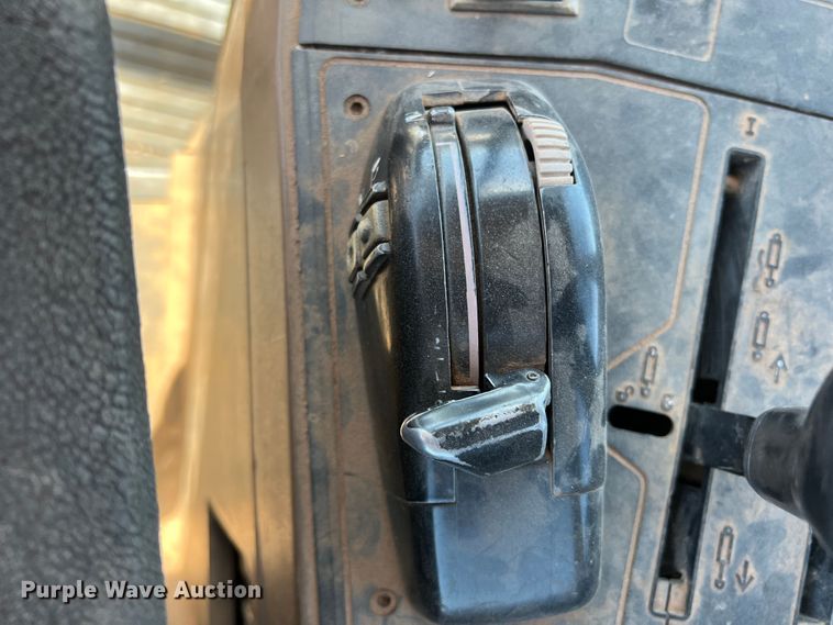 image for item MQ9839 1995 John Deere 6400  MFWD tractor