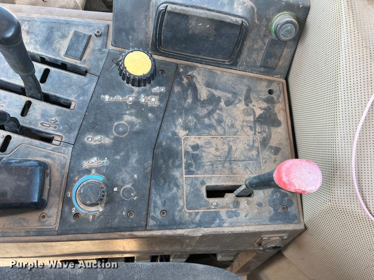 image for item MQ9839 1995 John Deere 6400  MFWD tractor