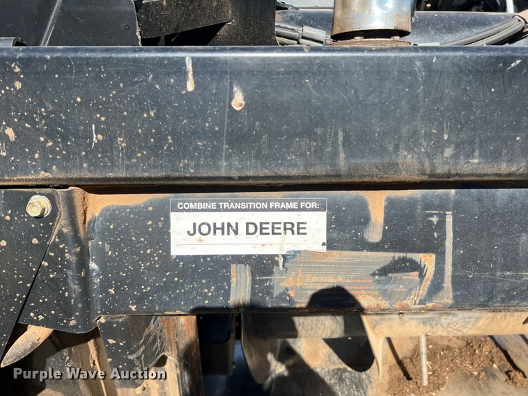 image for item MQ9840 2016 MacDon FD75-S  flex draper head