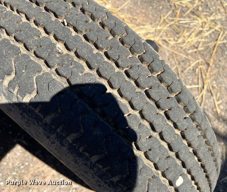 image for item MQ9840 2016 MacDon FD75-S  flex draper head