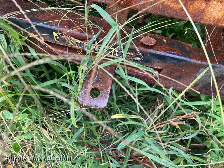 image for item MR9857 1989 International 8300  fertilizer delivery truck