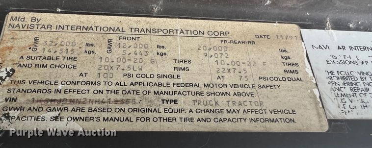 image for item MR9857 1989 International 8300  fertilizer delivery truck