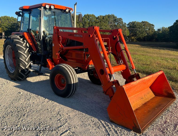 image for item MR9930 Kubota M120  tractor