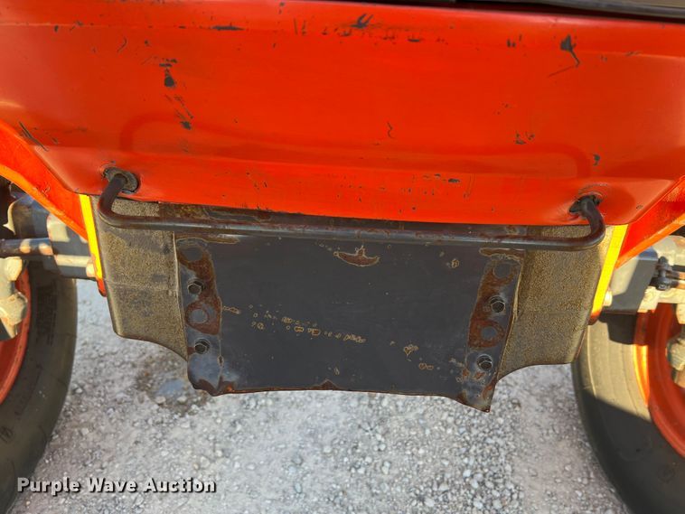 image for item MR9930 Kubota M120  tractor