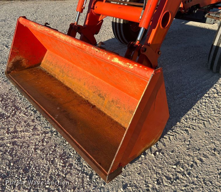 image for item MR9930 Kubota M120  tractor