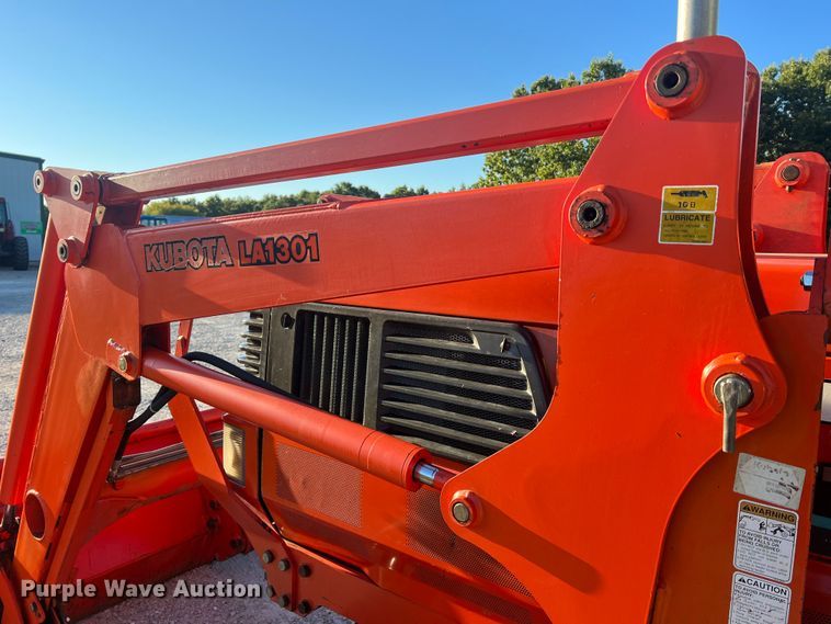 image for item MR9930 Kubota M120  tractor