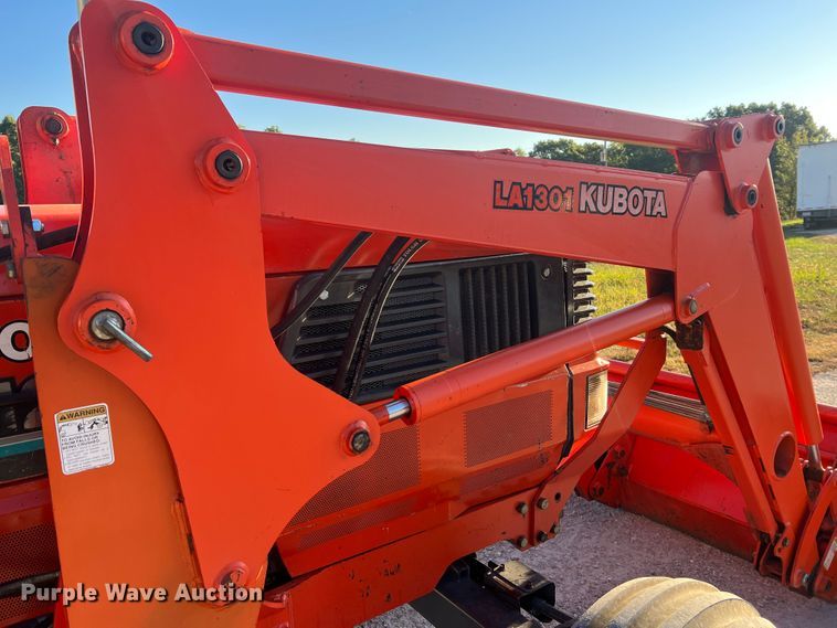 image for item MR9930 Kubota M120  tractor