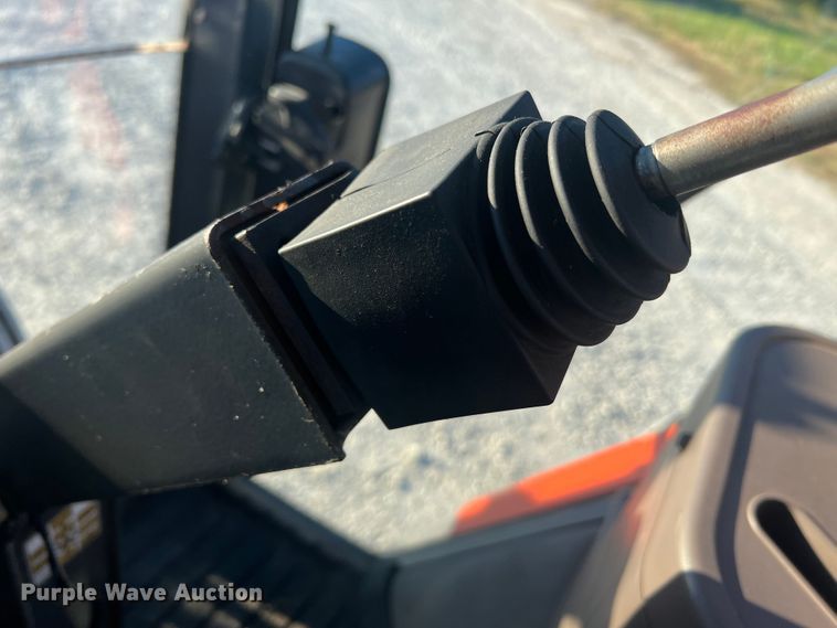 image for item MR9930 Kubota M120  tractor