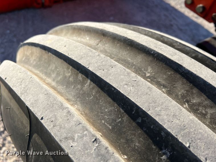 image for item MR9930 Kubota M120  tractor