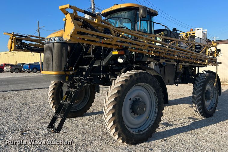 image for item MR9948 2015 Rogator RG900B  sprayer