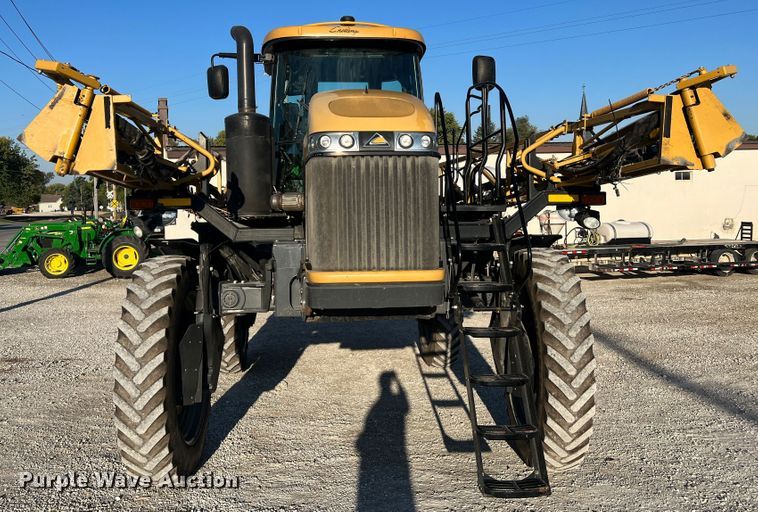 image for item MR9948 2015 Rogator RG900B  sprayer