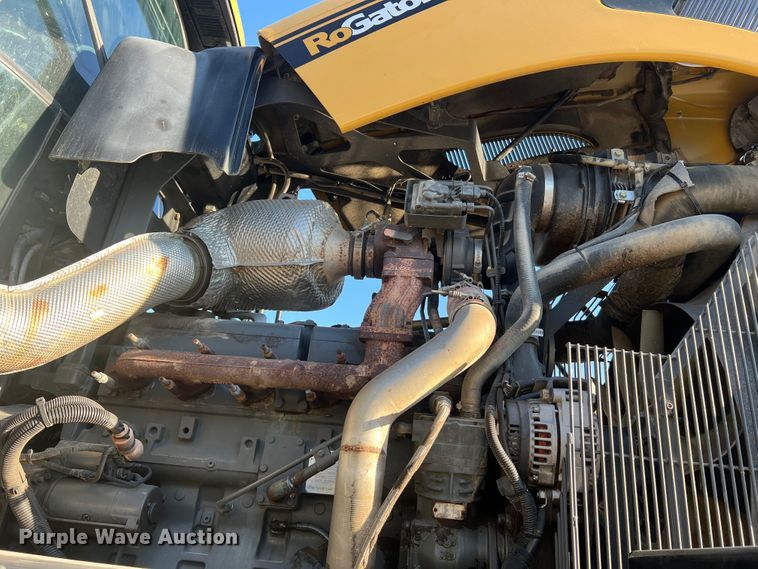 image for item MR9948 2015 Rogator RG900B  sprayer