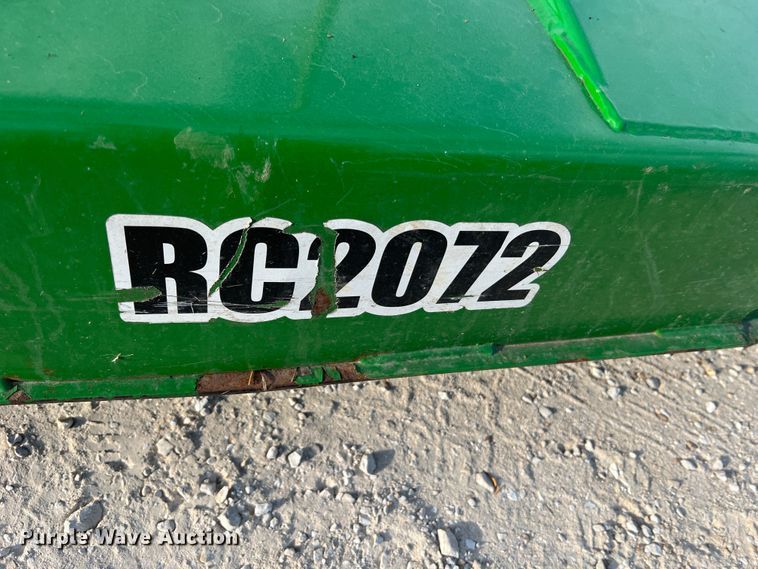 image for item MR9952 1982 John Deere 950  tractor