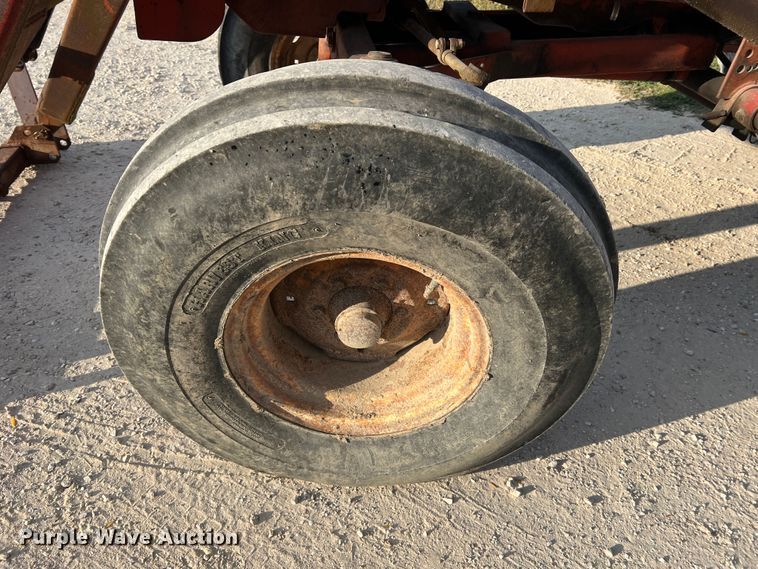 image for item MR9953 Allis Chalmers One-Ninety XT Series III  tractor