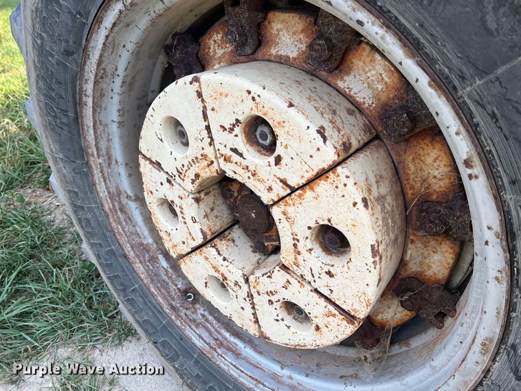 image for item MR9953 Allis Chalmers One-Ninety XT Series III  tractor