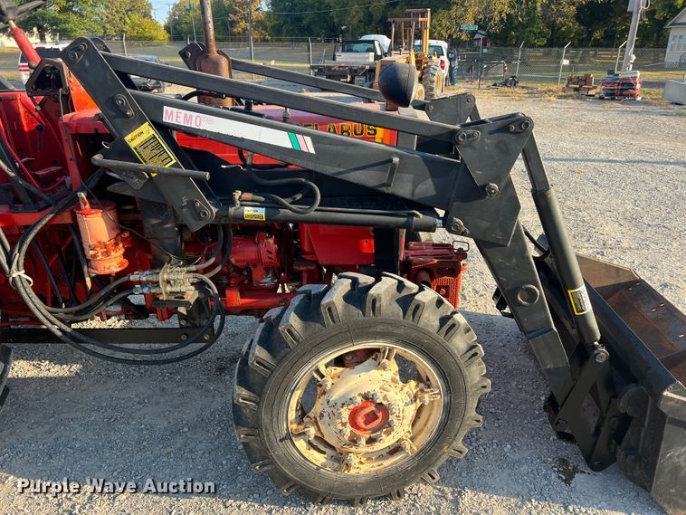 image for item MR9956 Belarus 310  MFWD tractor