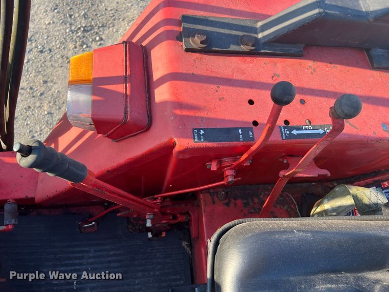 image for item MR9956 Belarus 310  MFWD tractor