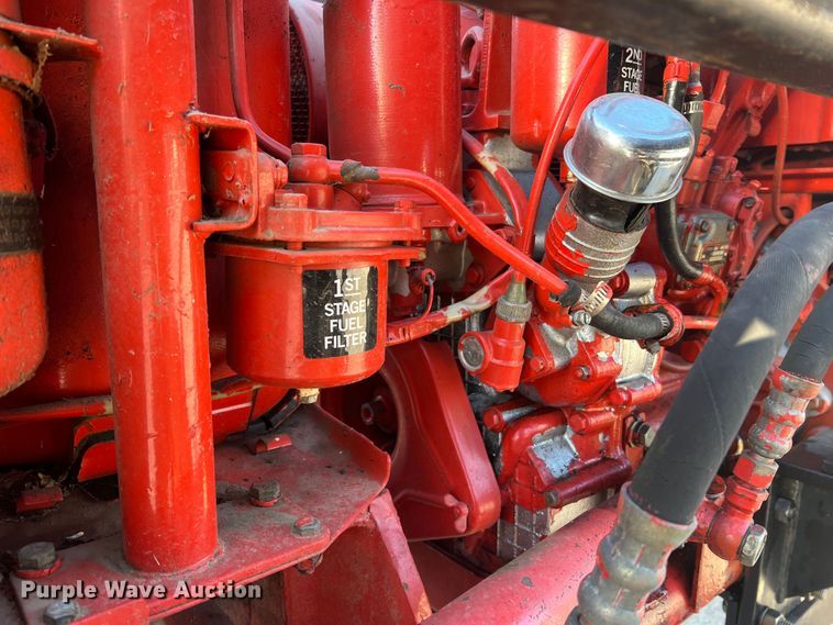 image for item MR9956 Belarus 310  MFWD tractor