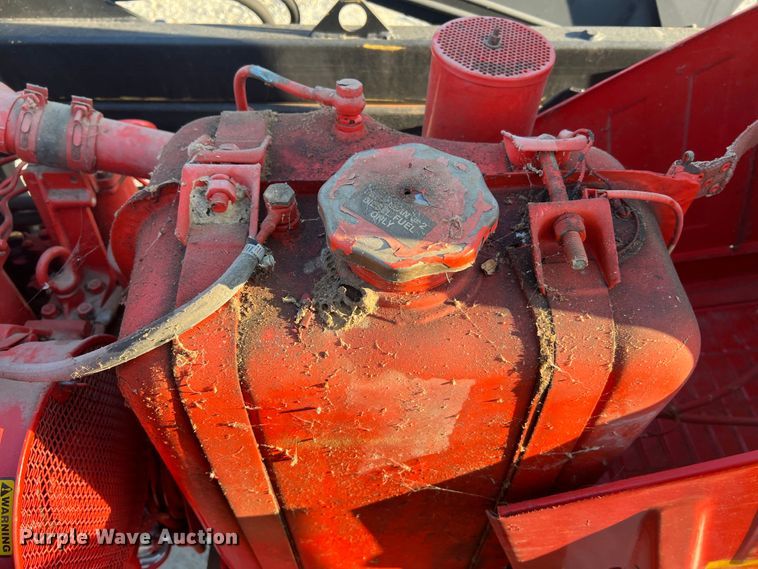 image for item MR9956 Belarus 310  MFWD tractor