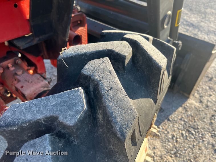 image for item MR9956 Belarus 310  MFWD tractor