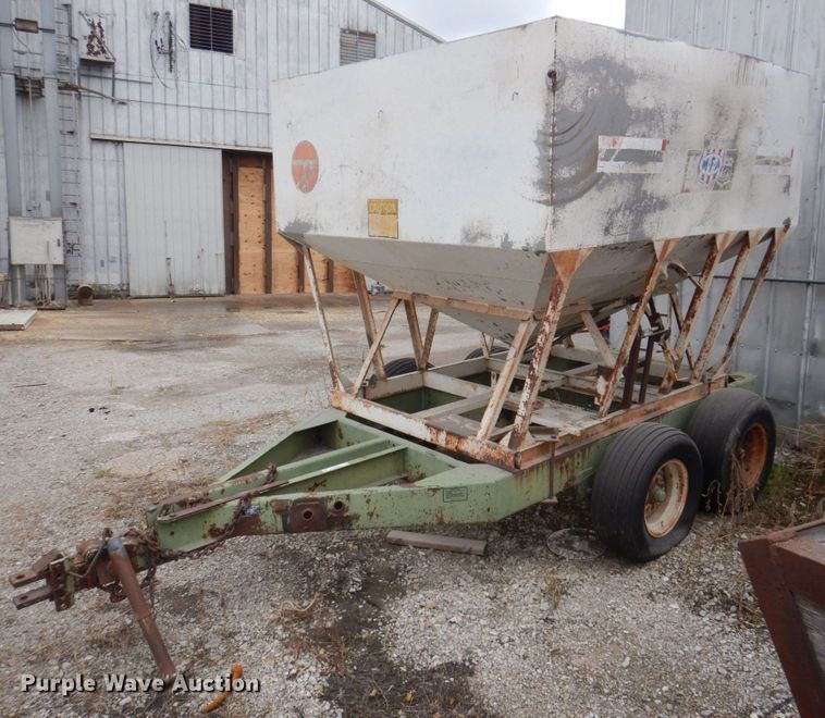 image for item MW9300 Fertilizer tender