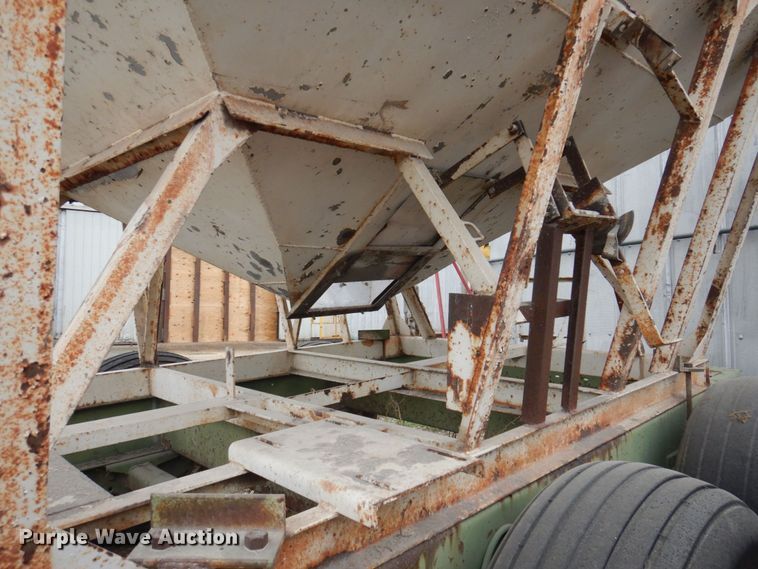 image for item MW9300 Fertilizer tender