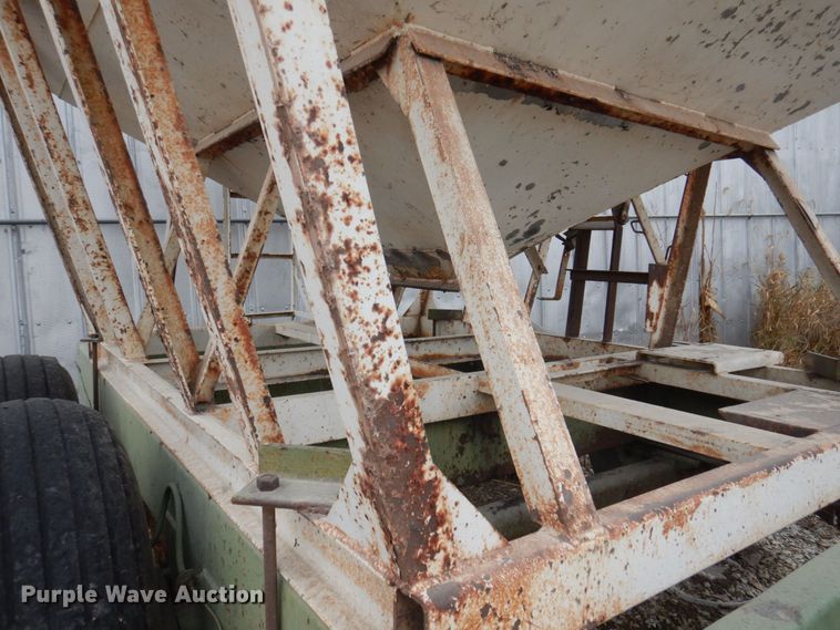 image for item MW9300 Fertilizer tender