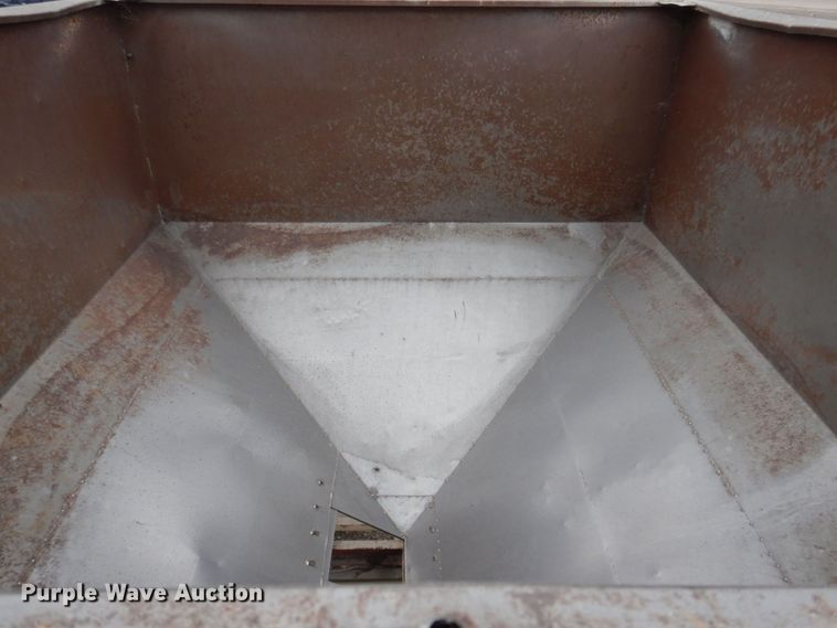 image for item MW9300 Fertilizer tender