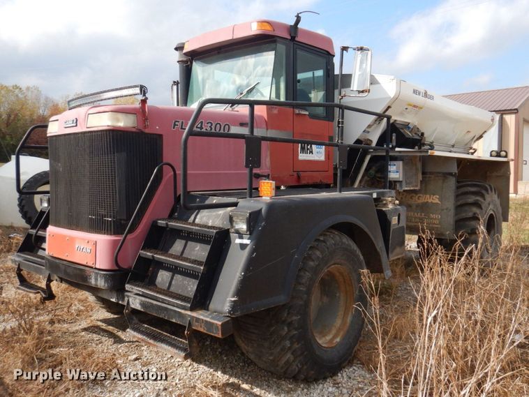 image for item MW9303 Case IH Titan FLX4300  applicator