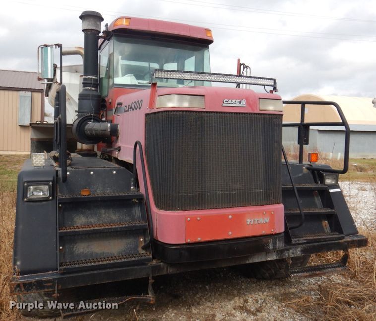 image for item MW9303 Case IH Titan FLX4300  applicator