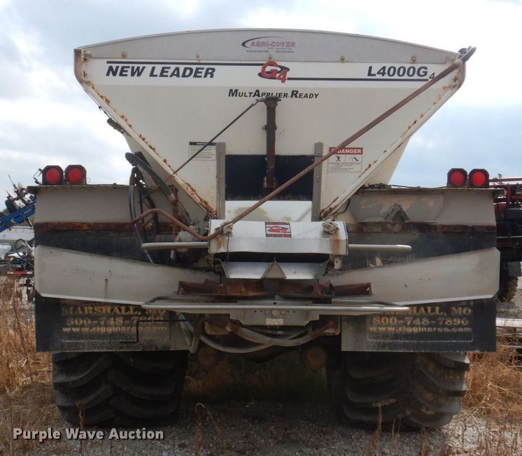 image for item MW9303 Case IH Titan FLX4300  applicator