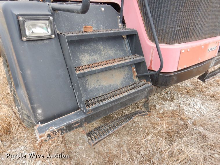 image for item MW9303 Case IH Titan FLX4300  applicator