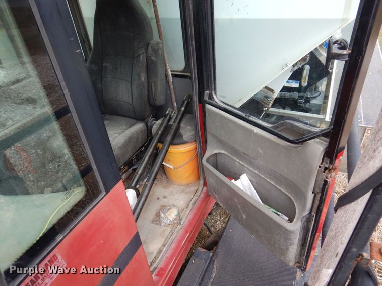 image for item MW9303 Case IH Titan FLX4300  applicator