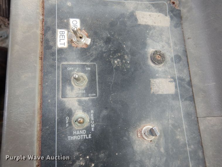 image for item MW9303 Case IH Titan FLX4300  applicator