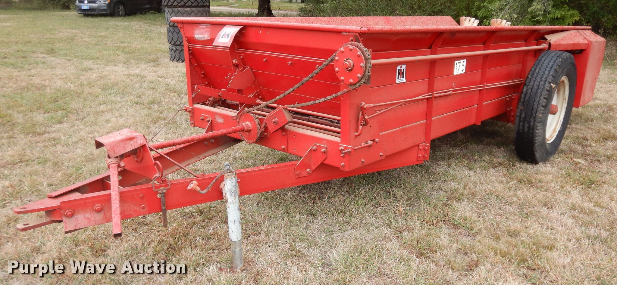 International 175 manure spreader in Clay Center, KS Item DM3211 sold