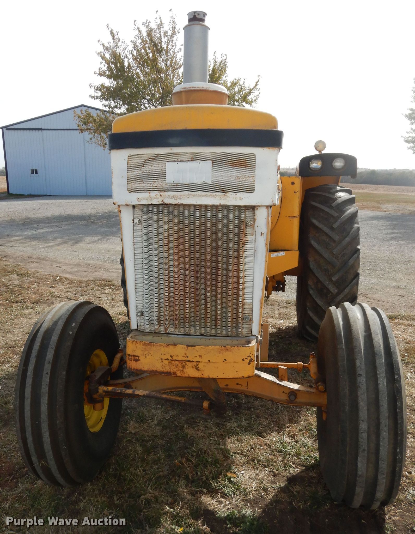 1967 Minneapolis Moline G1000 tractor in Seneca, KS | Item LG9787