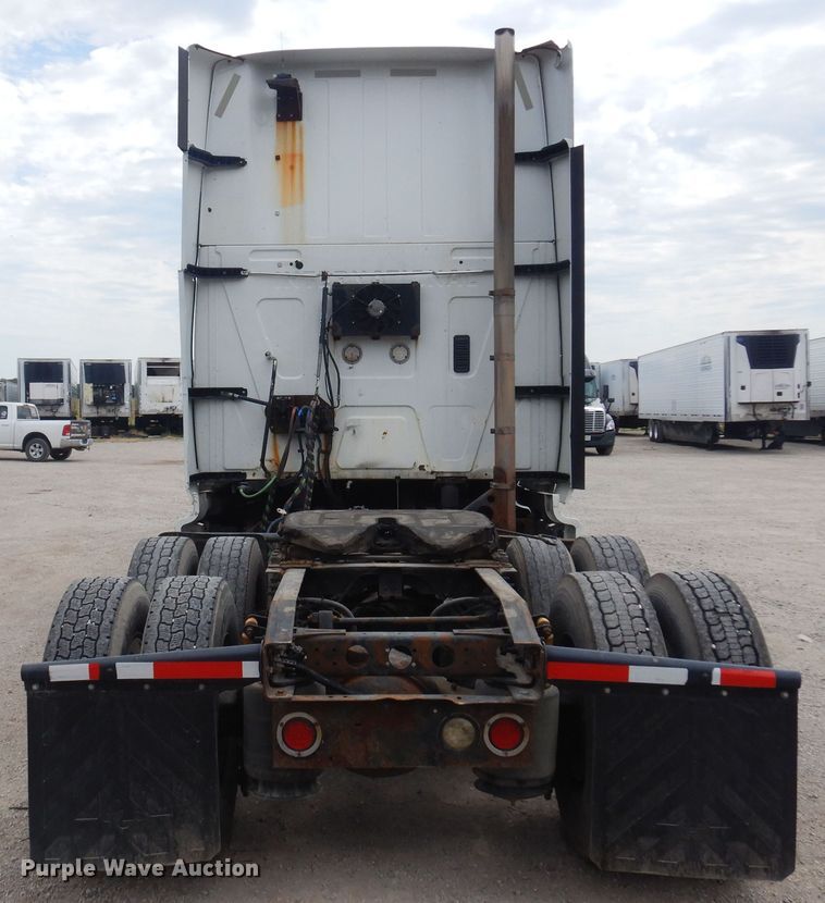 image for item DB7948 2011 International ProStar Premium  semi truck