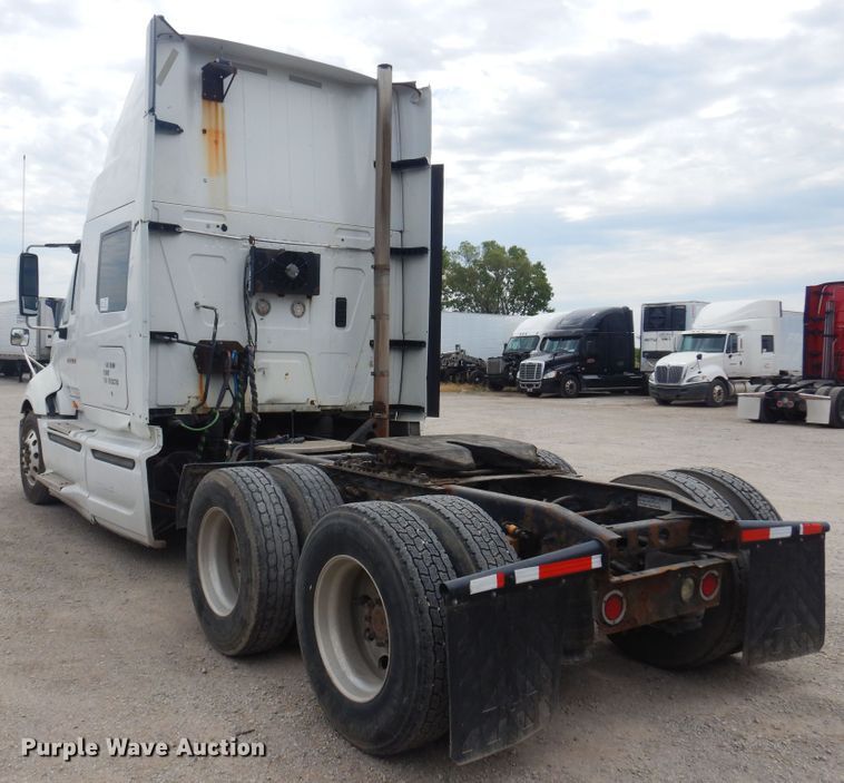image for item DB7948 2011 International ProStar Premium  semi truck