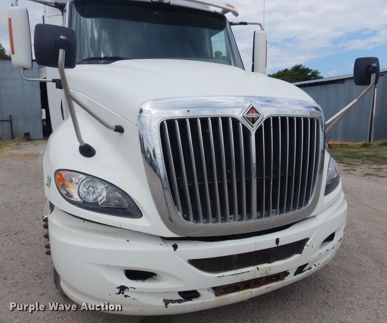 image for item DB7948 2011 International ProStar Premium  semi truck