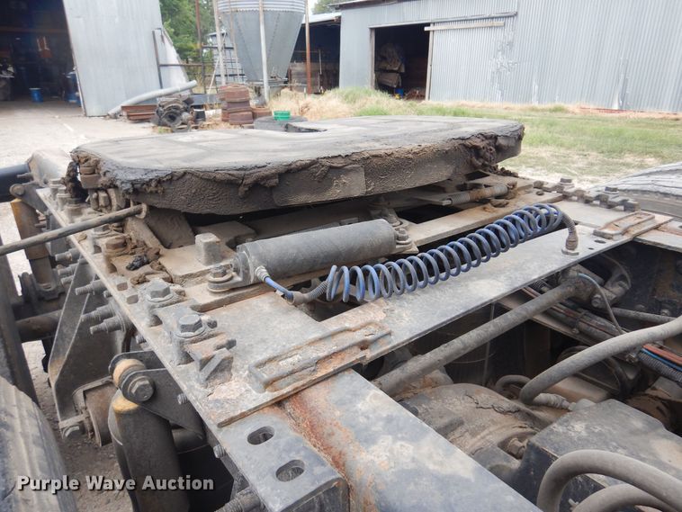 image for item DB7948 2011 International ProStar Premium  semi truck