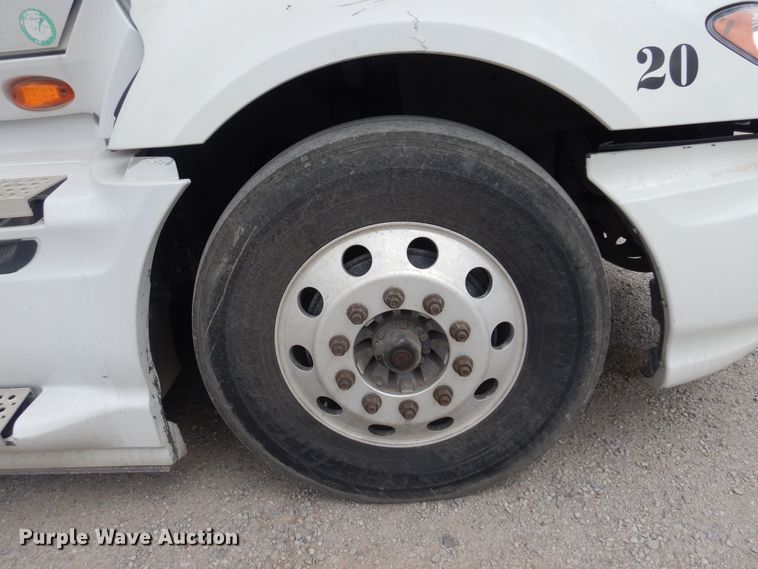 image for item DB7948 2011 International ProStar Premium  semi truck