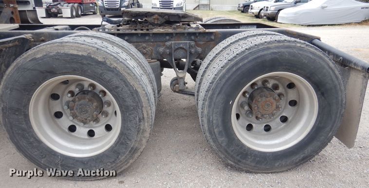 image for item DB7948 2011 International ProStar Premium  semi truck