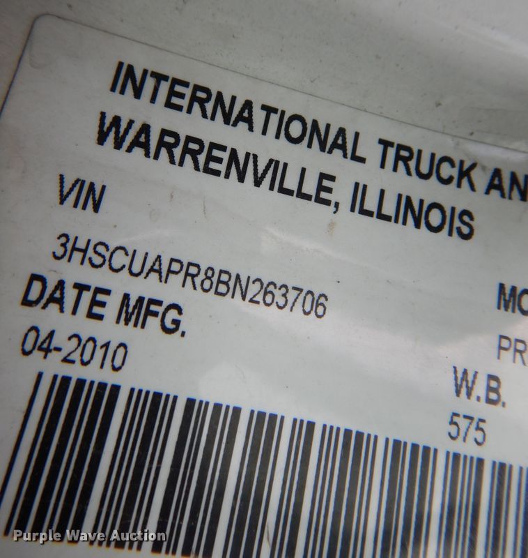 image for item DB7948 2011 International ProStar Premium  semi truck