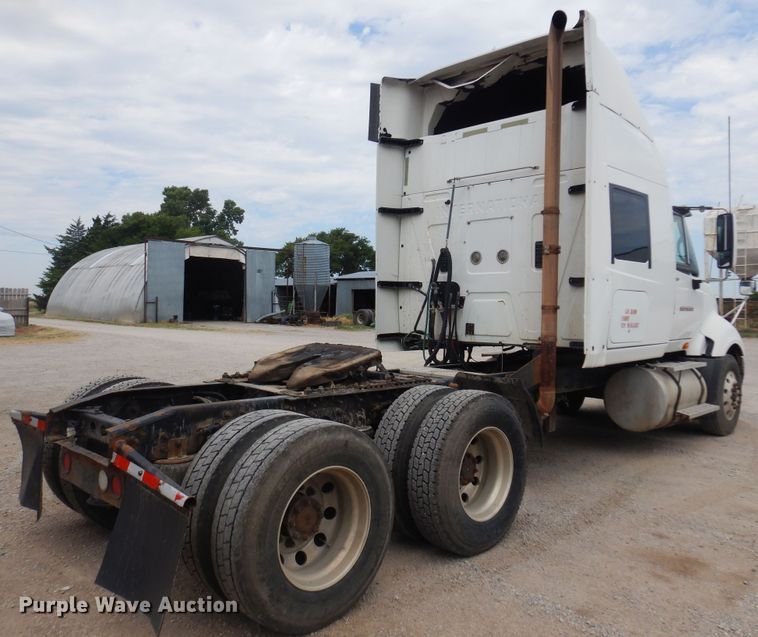 image for item DB7949 2009 International ProStar  semi truck