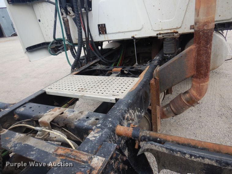 image for item DB7949 2009 International ProStar  semi truck