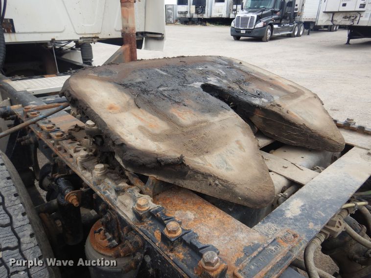 image for item DB7949 2009 International ProStar  semi truck