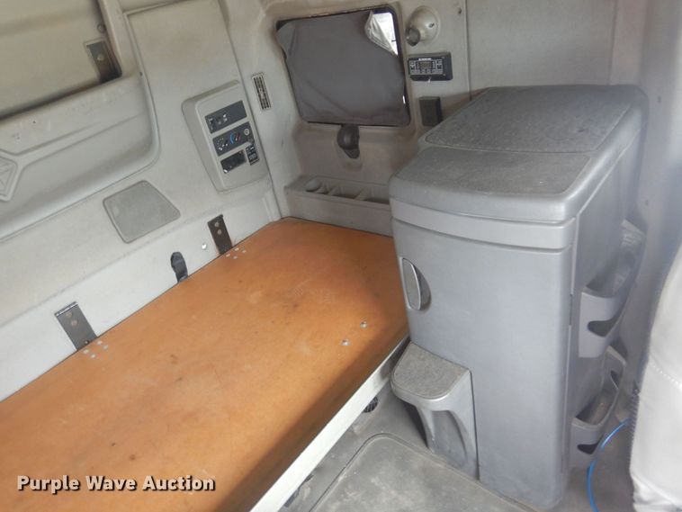 image for item DB7949 2009 International ProStar  semi truck