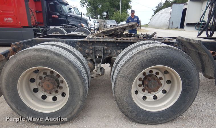 image for item DB7949 2009 International ProStar  semi truck