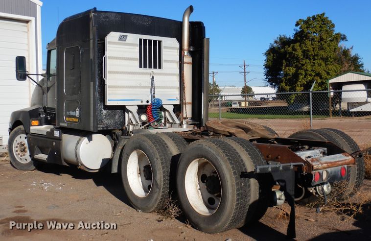 image for item DF8178 1998 Kenworth T600  semi truck