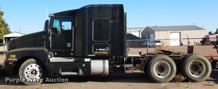 image for item DF8178 1998 Kenworth T600  semi truck